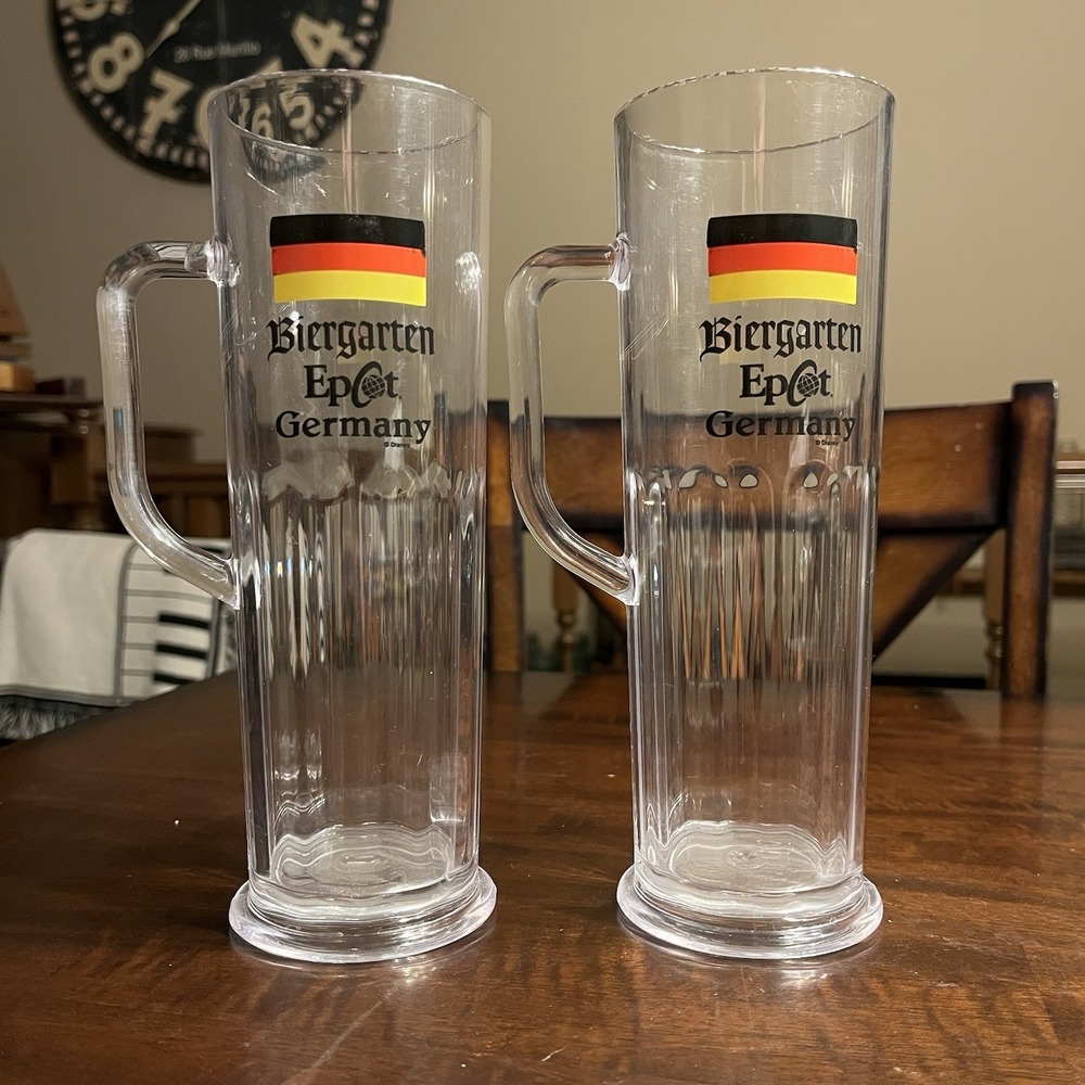 Set of‎ 2 Disney Epcot Germany Biergarten Plastic Beer Mugs Souvenir